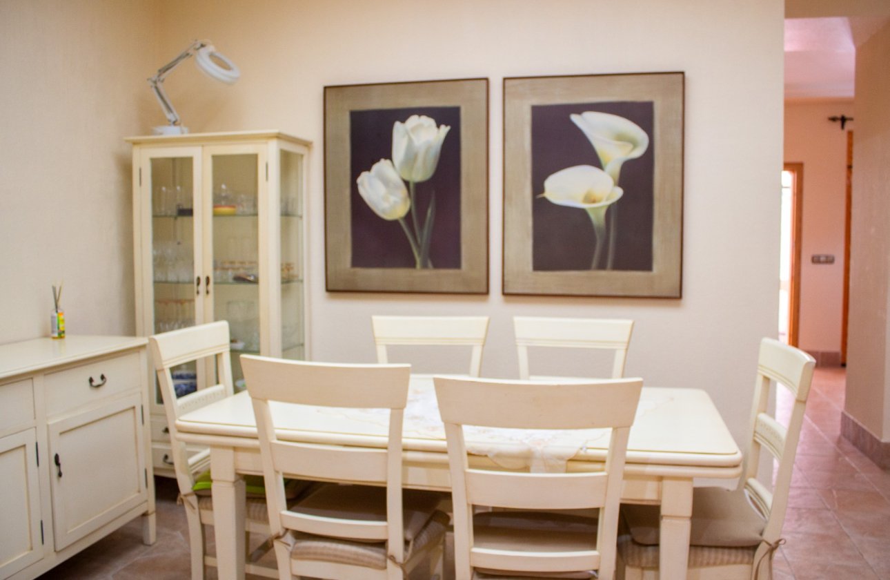 Resale - Apartment / flat - Guardamar del Segura