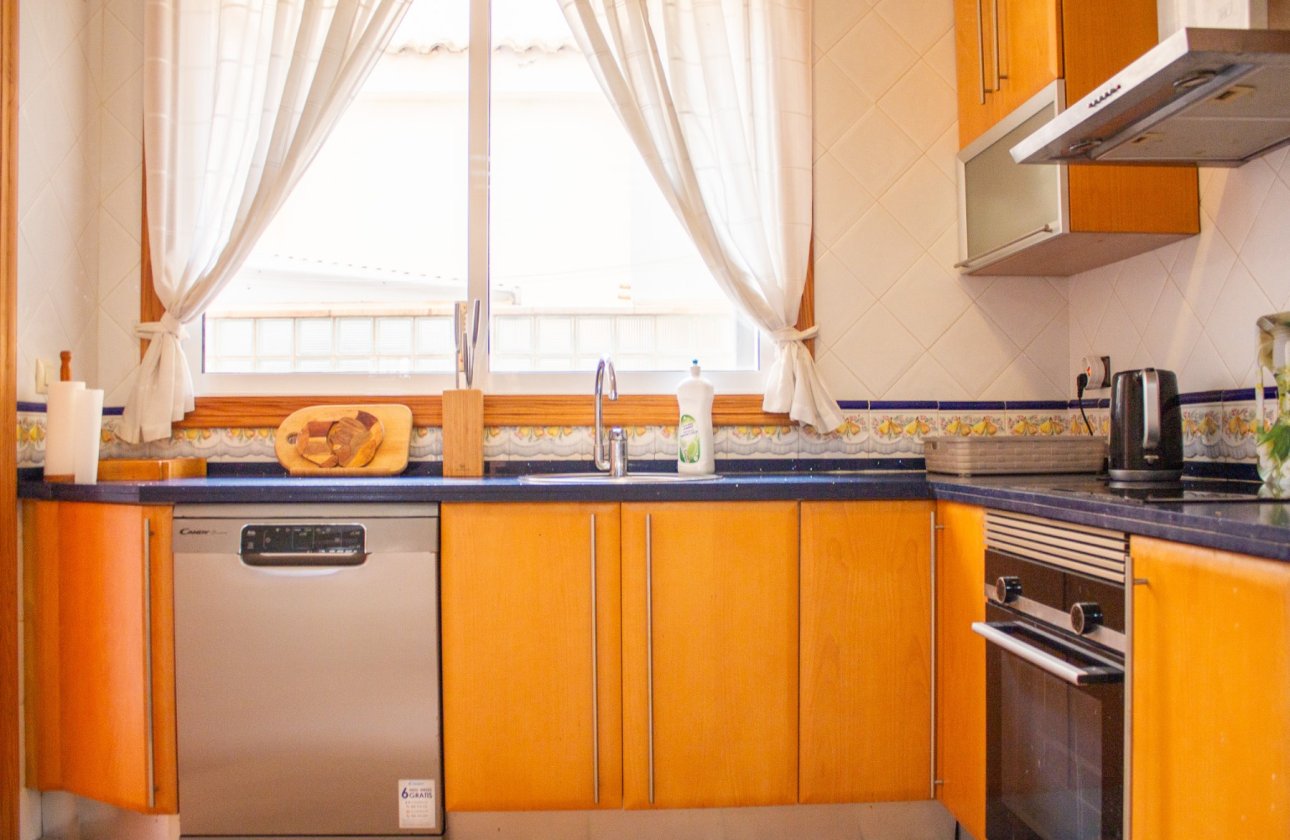 Resale - Apartment / flat - Guardamar del Segura