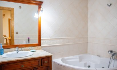 Resale - Apartment / flat - Guardamar del Segura