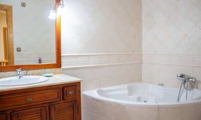 Resale - Apartment / flat - Guardamar del Segura