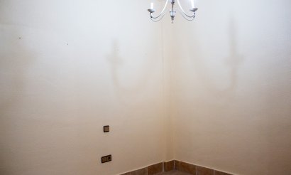 Resale - Apartment / flat - Guardamar del Segura