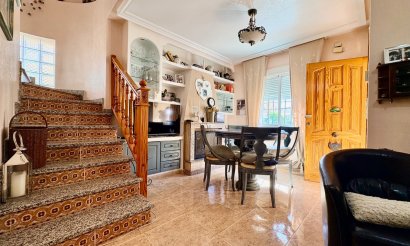 Reventa - Villa - Orihuela Costa - Playa Flamenca