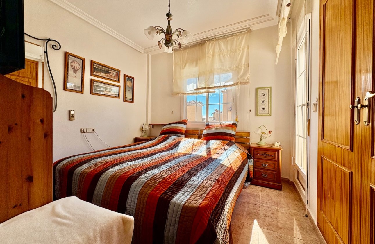 Reventa - Villa - Orihuela Costa - Playa Flamenca