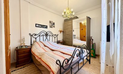 Reventa - Villa - Orihuela Costa - Playa Flamenca