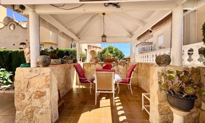 Reventa - Villa - Orihuela Costa - Playa Flamenca
