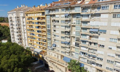 Resale - Apartment / flat - Orihuela Costa - Dehesa de Campoamor