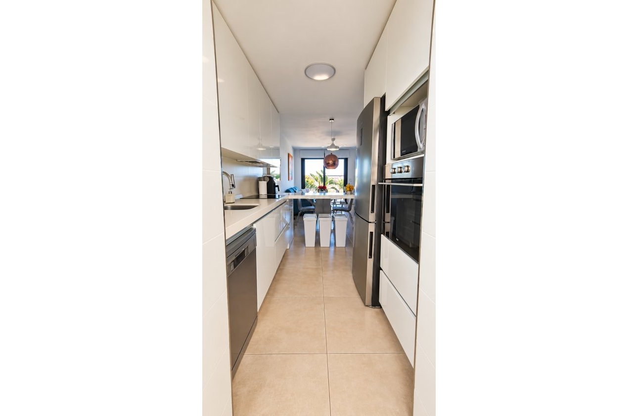 Resale - Villa - Orihuela Costa - Villamartín
