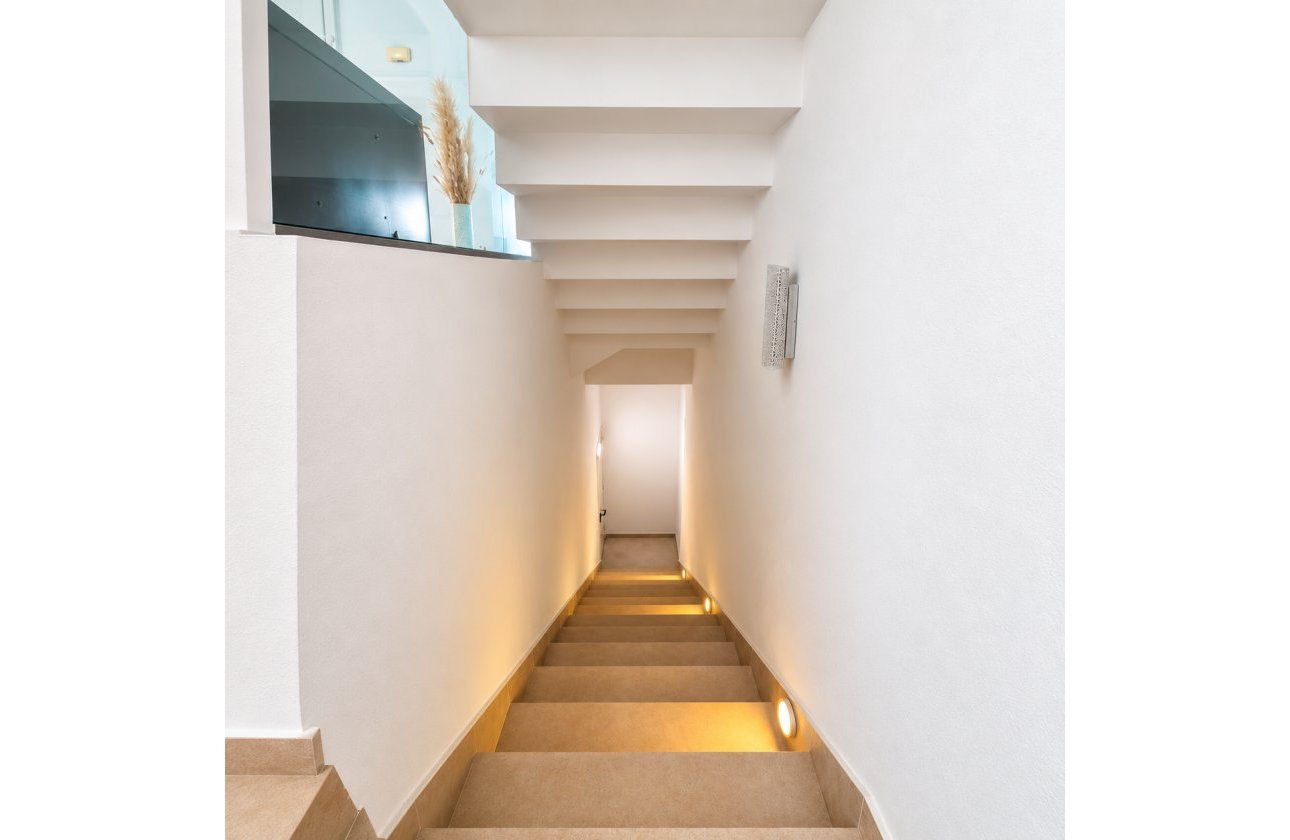 Resale - Villa - Orihuela Costa - Villamartín