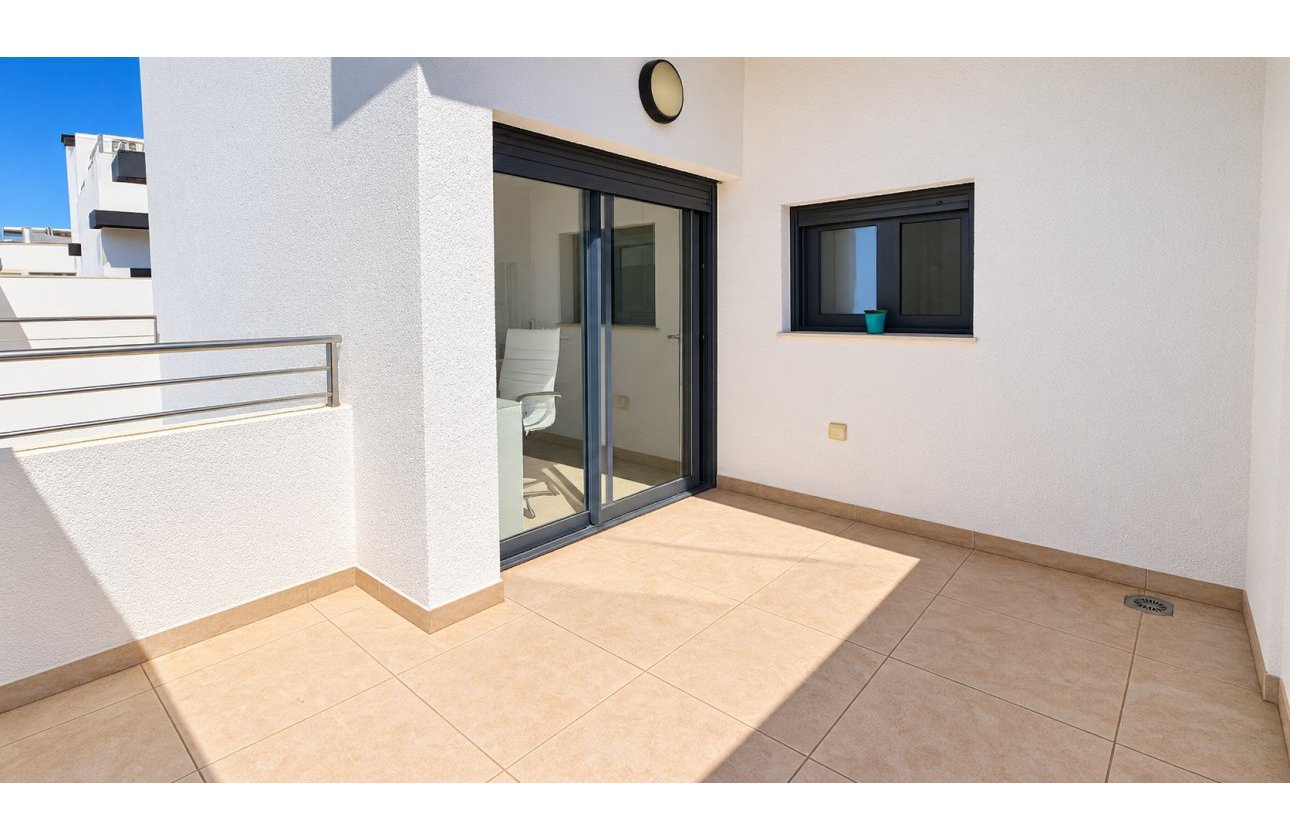 Resale - Villa - Orihuela Costa - Villamartín