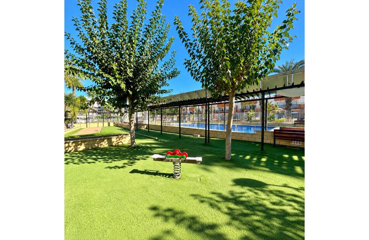 Resale - Villa - Orihuela Costa - Villamartín