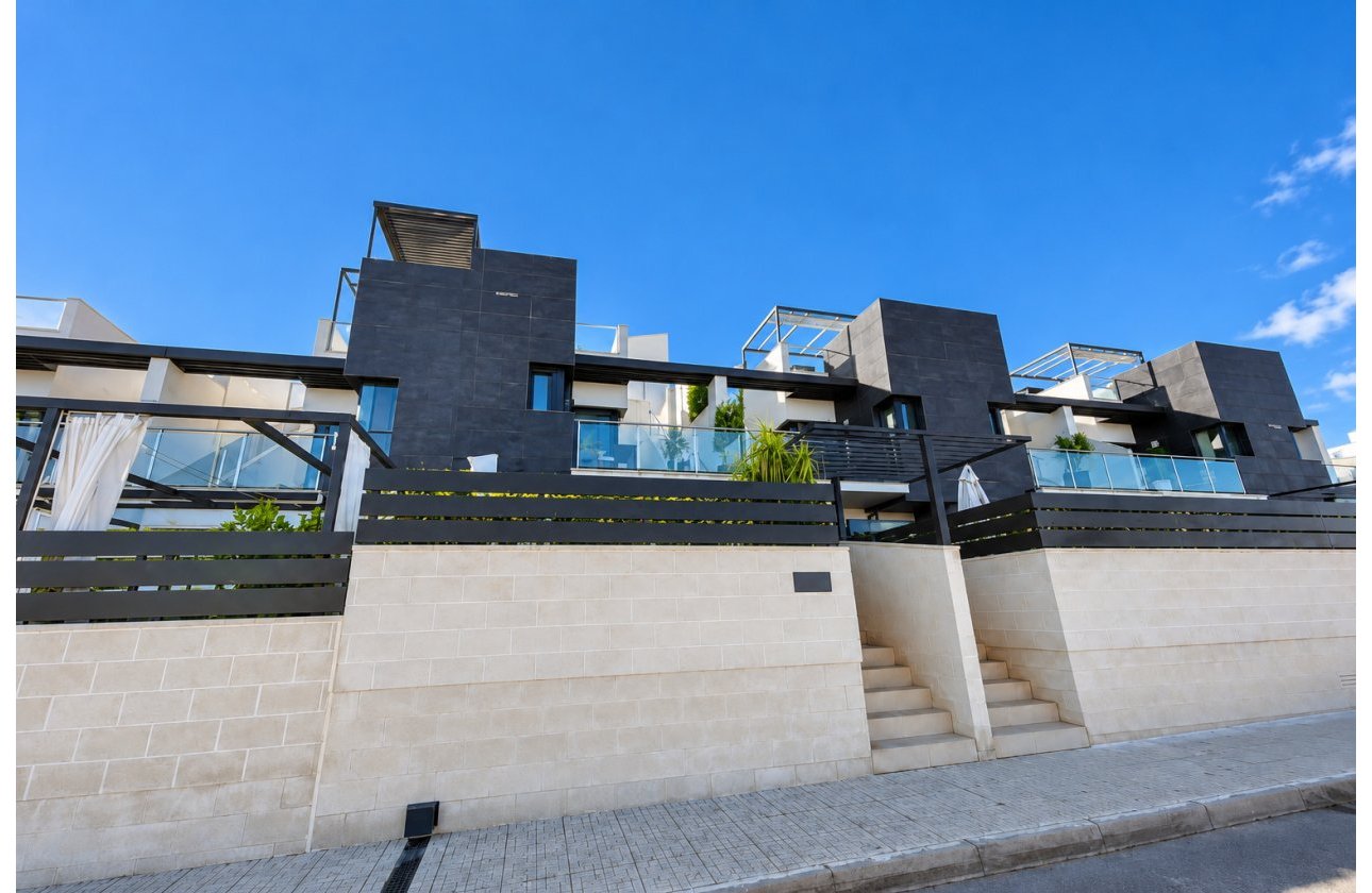 Resale - Villa - Orihuela Costa - Villamartín