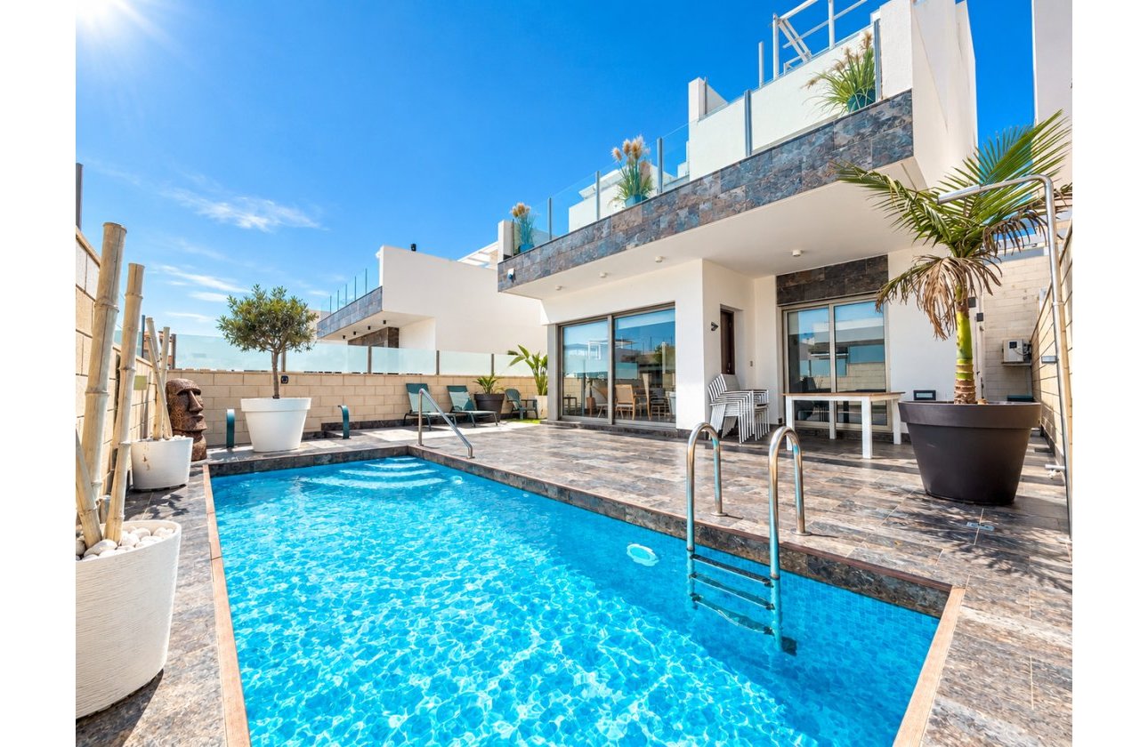 Resale - Villa - Orihuela Costa - Villamartin