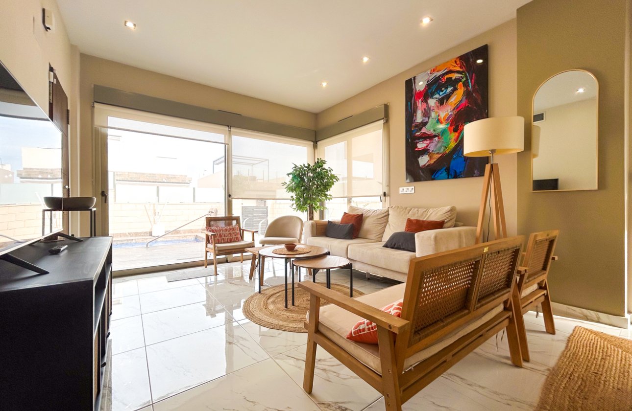 Resale - Villa - Orihuela Costa - Villamartin