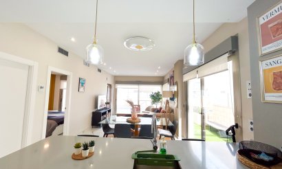 Resale - Villa - Orihuela Costa - Villamartin