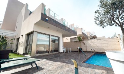 Resale - Villa - Orihuela Costa - Villamartin