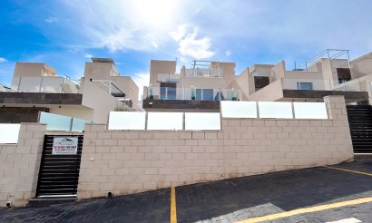 Resale - Villa - Orihuela Costa - Villamartin