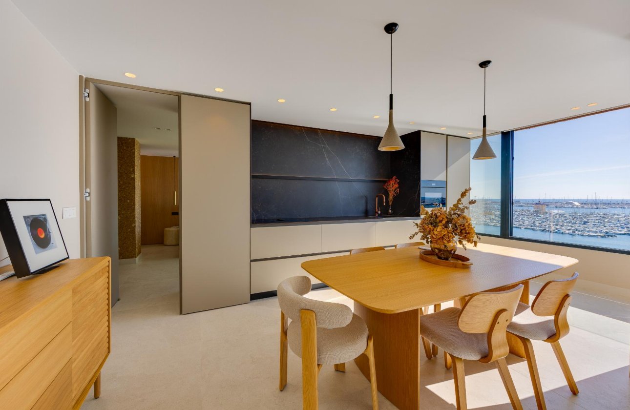Resale - Apartment / flat - Torrevieja - Playa del Acequión