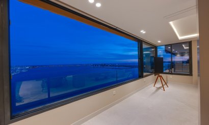 Resale - Apartment / flat - Torrevieja - Playa del Acequión