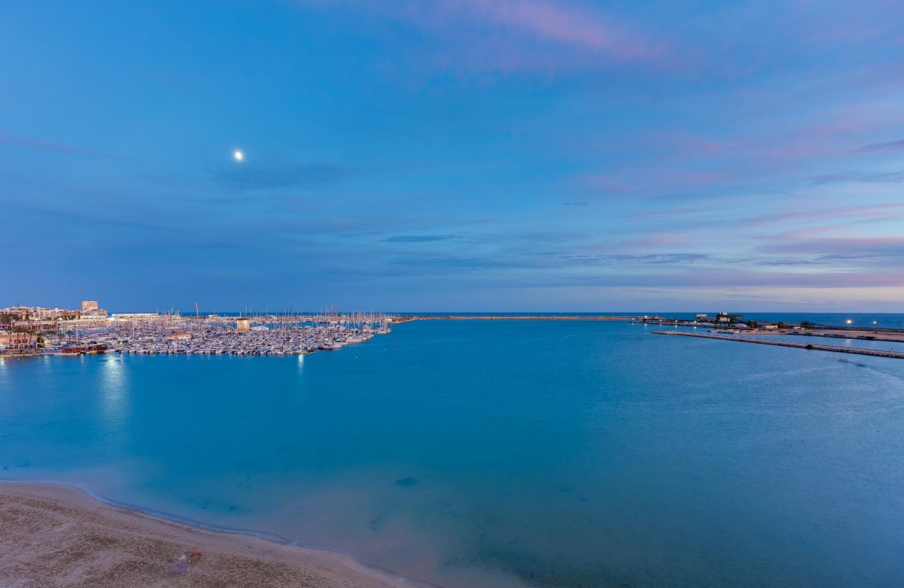Resale - Apartment / flat - Torrevieja - Playa del Acequión