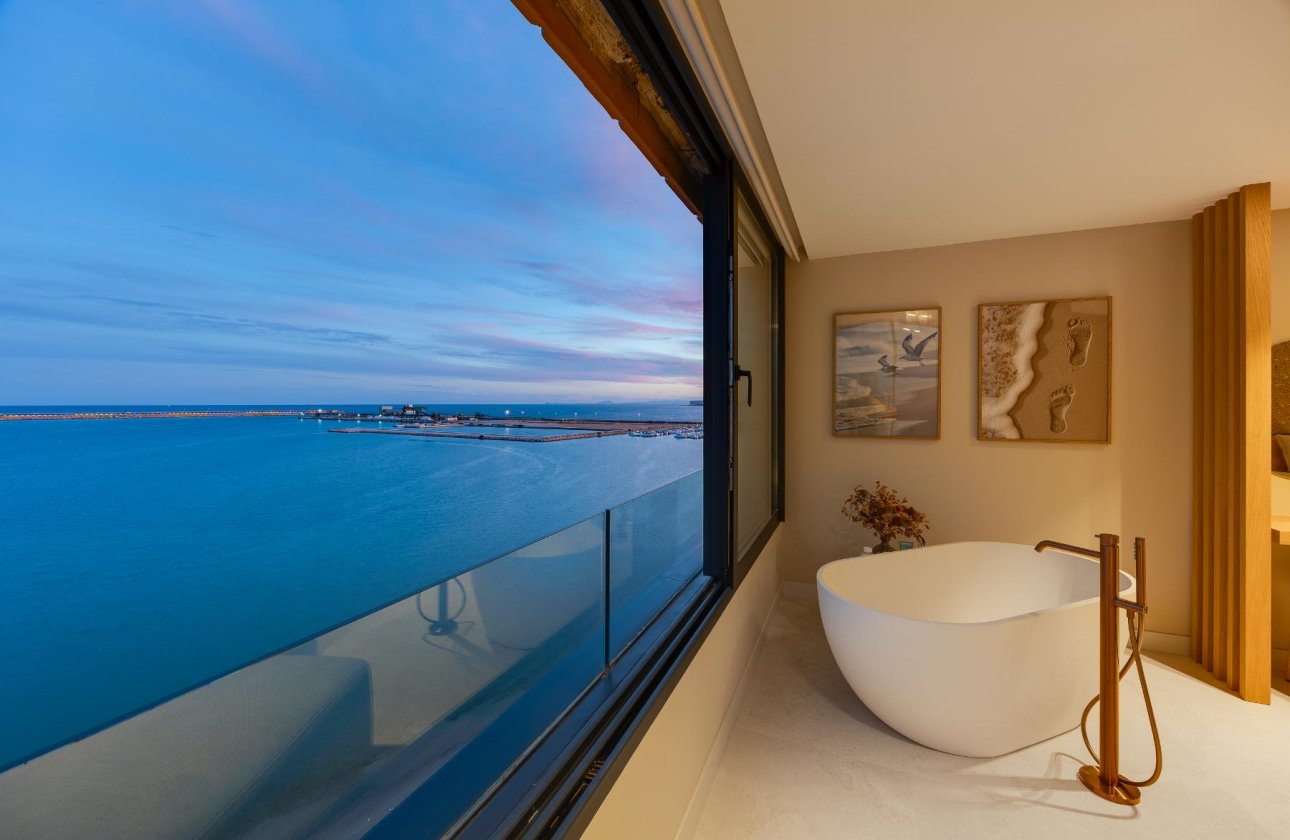 Resale - Apartment / flat - Torrevieja - Playa del Acequión