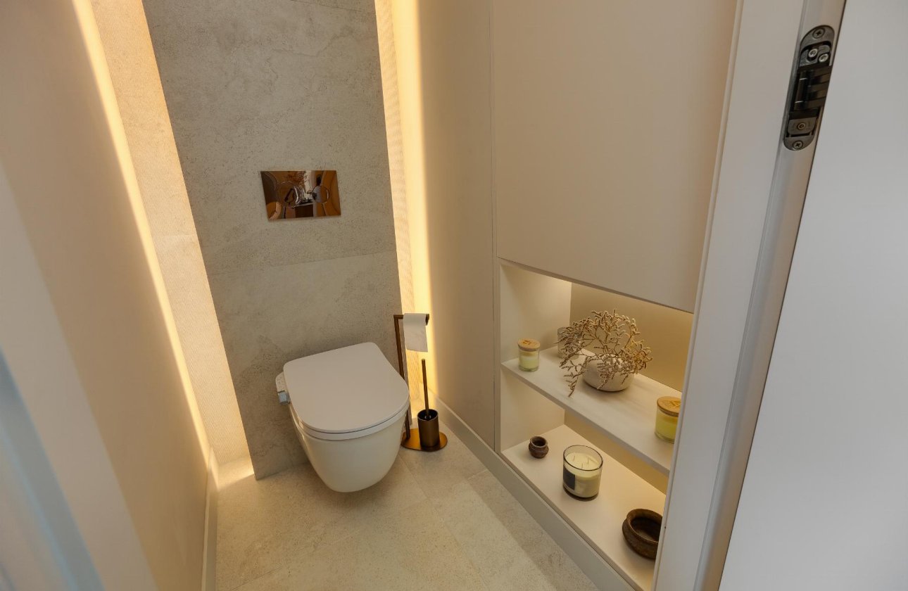 Resale - Apartment / flat - Torrevieja - Playa del Acequión
