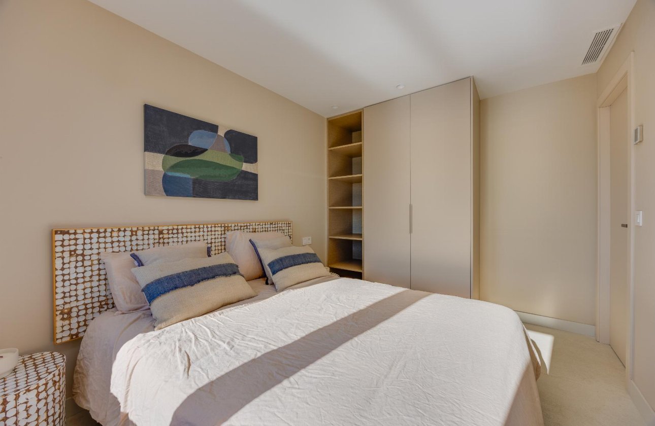 Resale - Apartment / flat - Torrevieja - Playa del Acequión