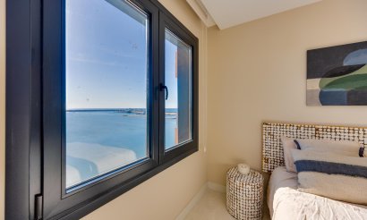 Resale - Apartment / flat - Torrevieja - Playa del Acequión