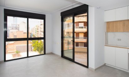 Reventa - Apartamento / piso - Torrevieja - Playa del Cura
