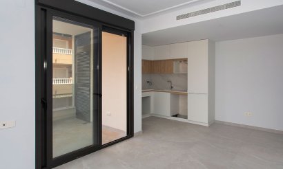 Reventa - Apartamento / piso - Torrevieja - Playa del Cura