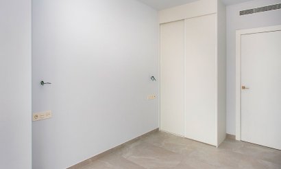 Reventa - Apartamento / piso - Torrevieja - Playa del Cura
