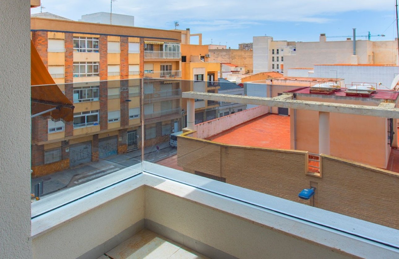 Reventa - Apartamento / piso - Torrevieja - Playa del Cura