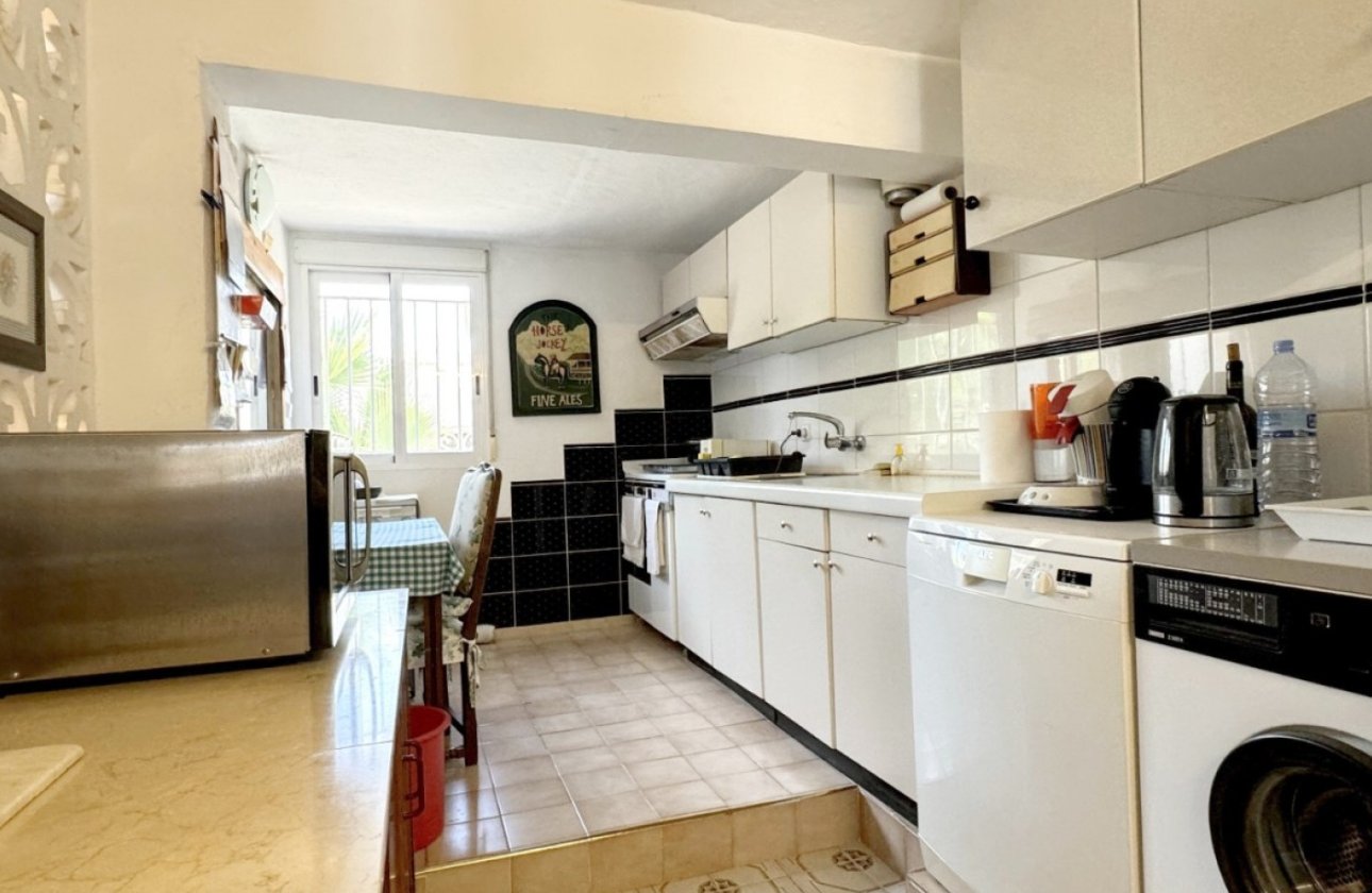 Revente - Villa - Orihuela Costa - La Zenia