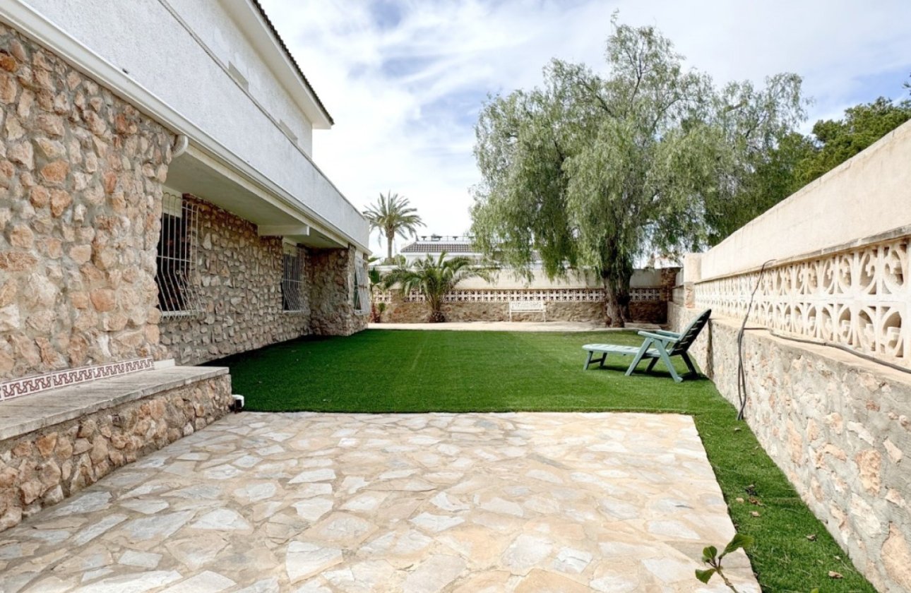 Revente - Villa - Orihuela Costa - La Zenia