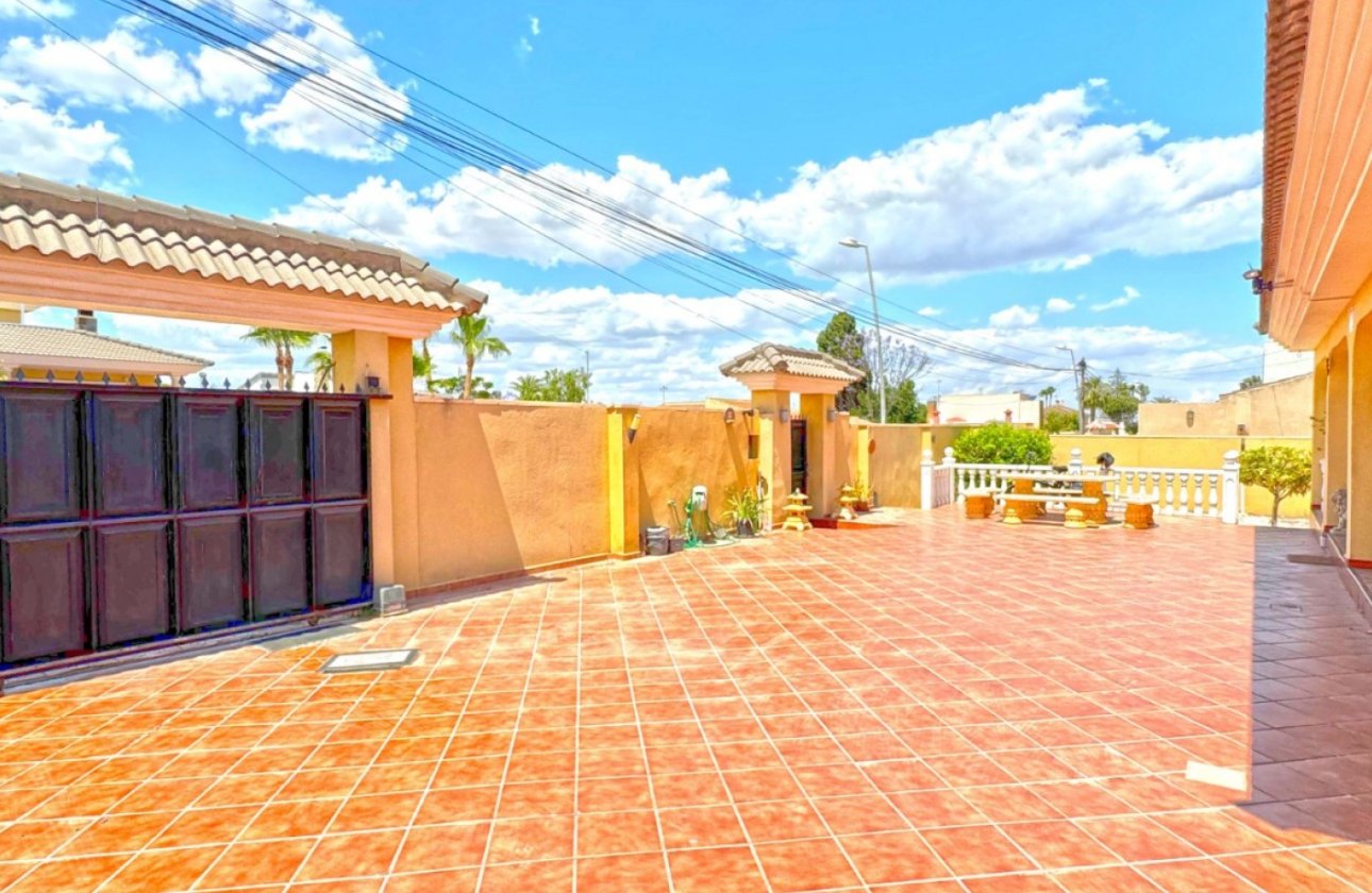 Revente - Villa - Torrevieja - Los Balcones - Los Altos del Edén