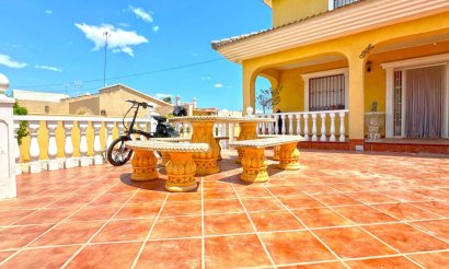 Revente - Villa - Torrevieja - Los Balcones - Los Altos del Edén