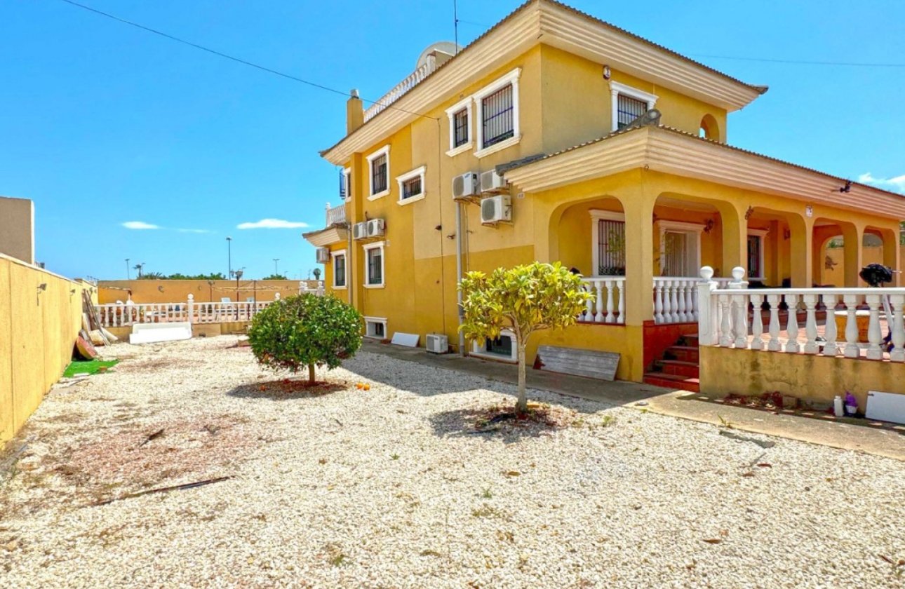 Revente - Villa - Torrevieja - Los Balcones - Los Altos del Edén