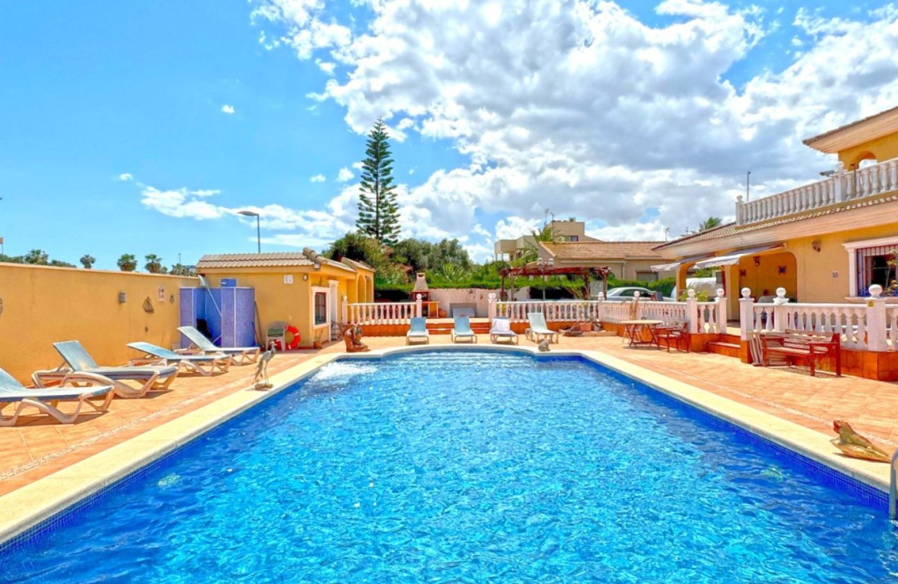 Revente - Villa - Torrevieja - Los Balcones - Los Altos del Edén