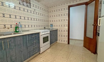 Resale - Apartment / flat - Torrevieja - El Acequión - Los Náufragos