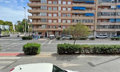 Resale - Apartment / flat - Torrevieja - El Acequión - Los Náufragos