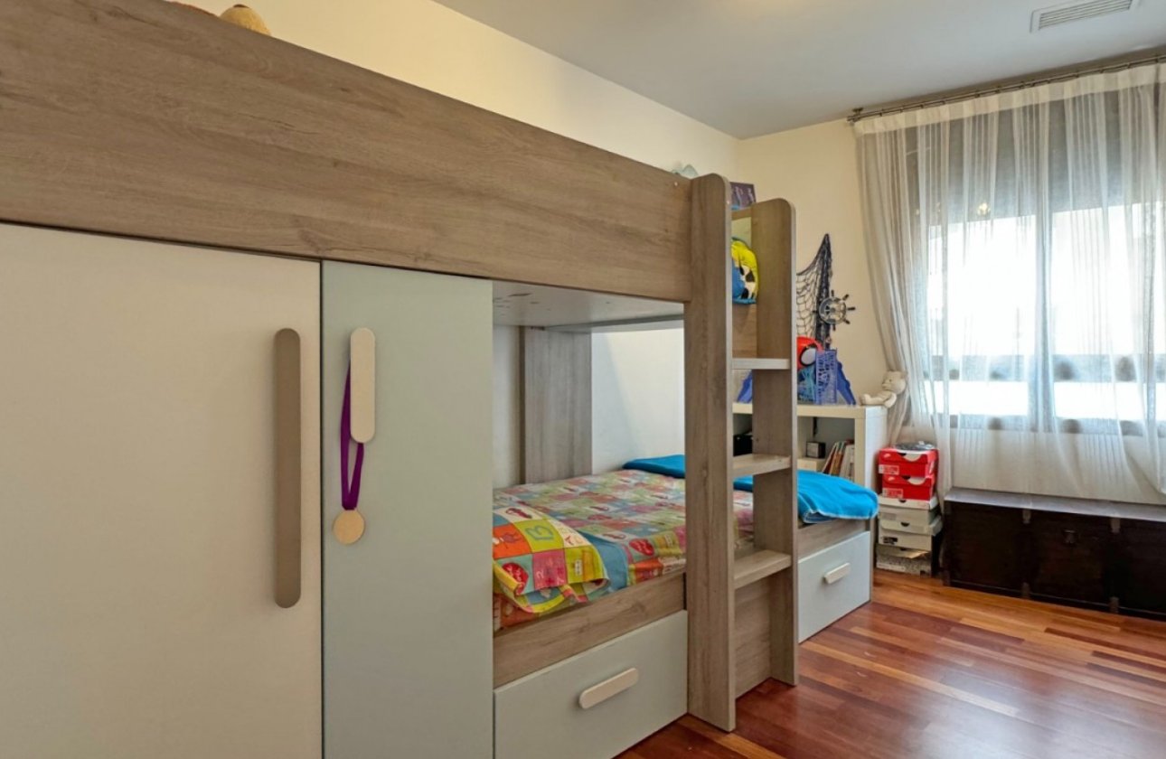 Reventa - Apartamento / piso - Torrevieja - Playa del Cura