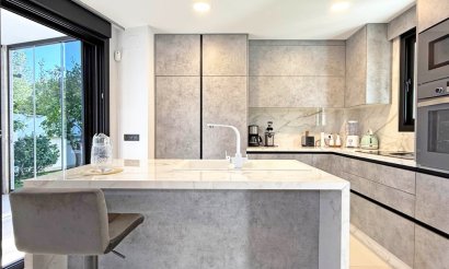 Revente - Villa - Orihuela Costa - Villamartín