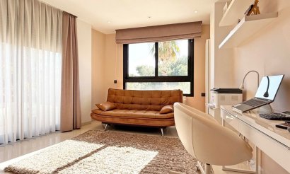 Revente - Villa - Orihuela Costa - Villamartín