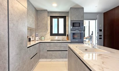 Revente - Villa - Orihuela Costa - Villamartín