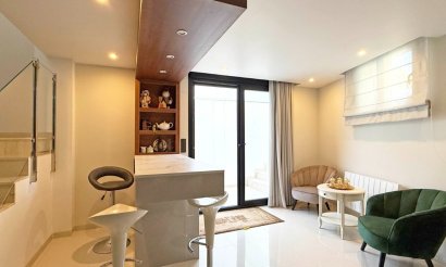 Revente - Villa - Orihuela Costa - Villamartín