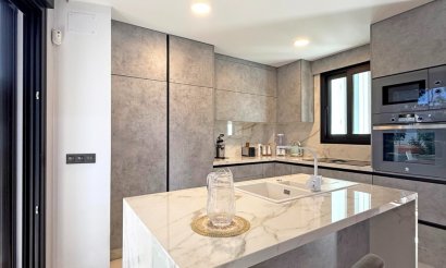 Revente - Villa - Orihuela Costa - Villamartín