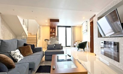 Revente - Villa - Orihuela Costa - Villamartín