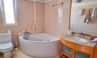 Reventa - Villa - Torrevieja - Torrelamata - La Mata