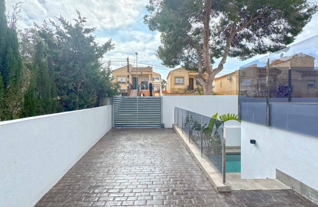 Reventa - Villa - Torrevieja - Los Balcones - Los Altos del Edén
