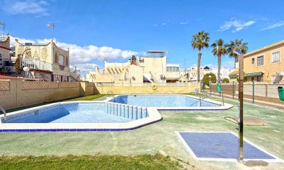 Revente - Maison de ville - Torrevieja