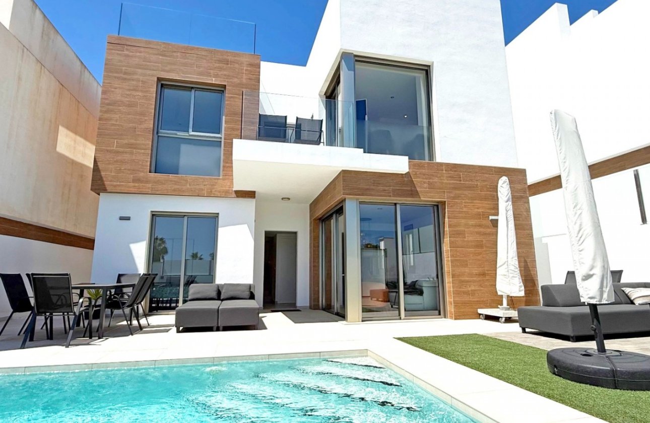 Revente - Villa - Orihuela Costa - Villamartín